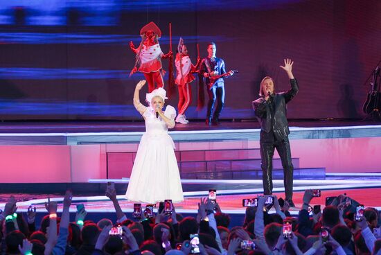 Russia Scarlet Sails Show