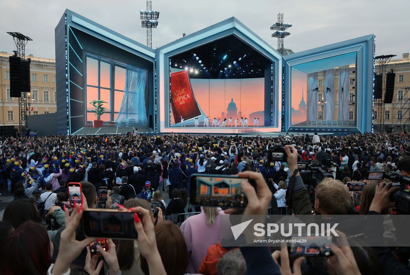 Russia Scarlet Sails Show