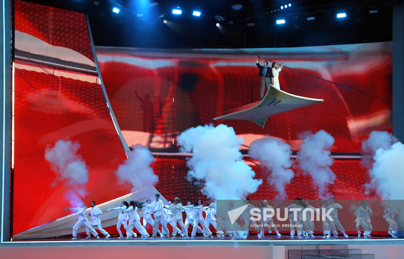 Russia Scarlet Sails Show