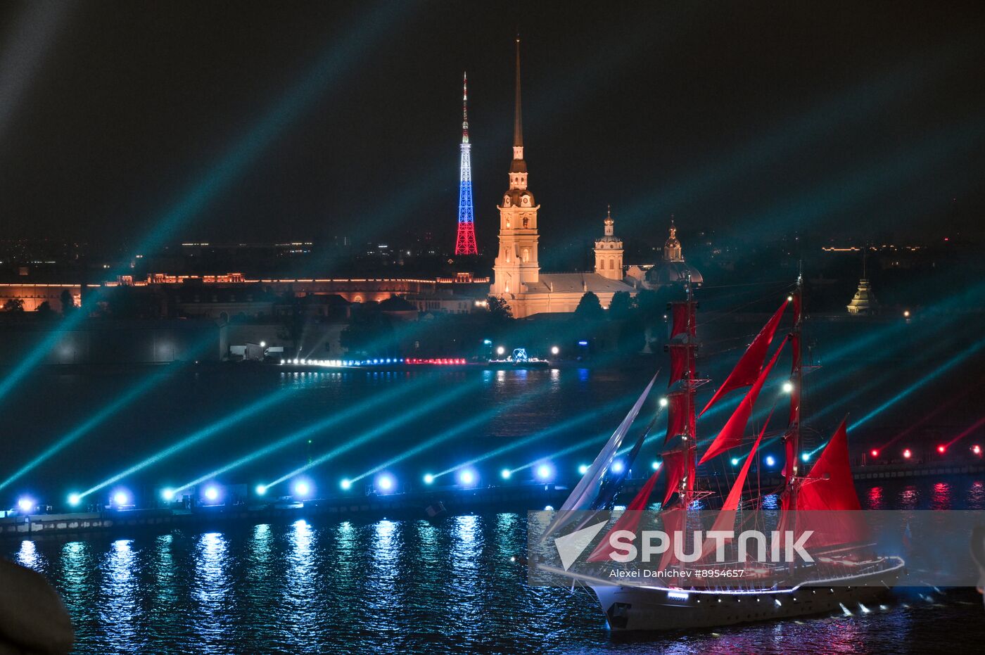 Russia Scarlet Sails Show