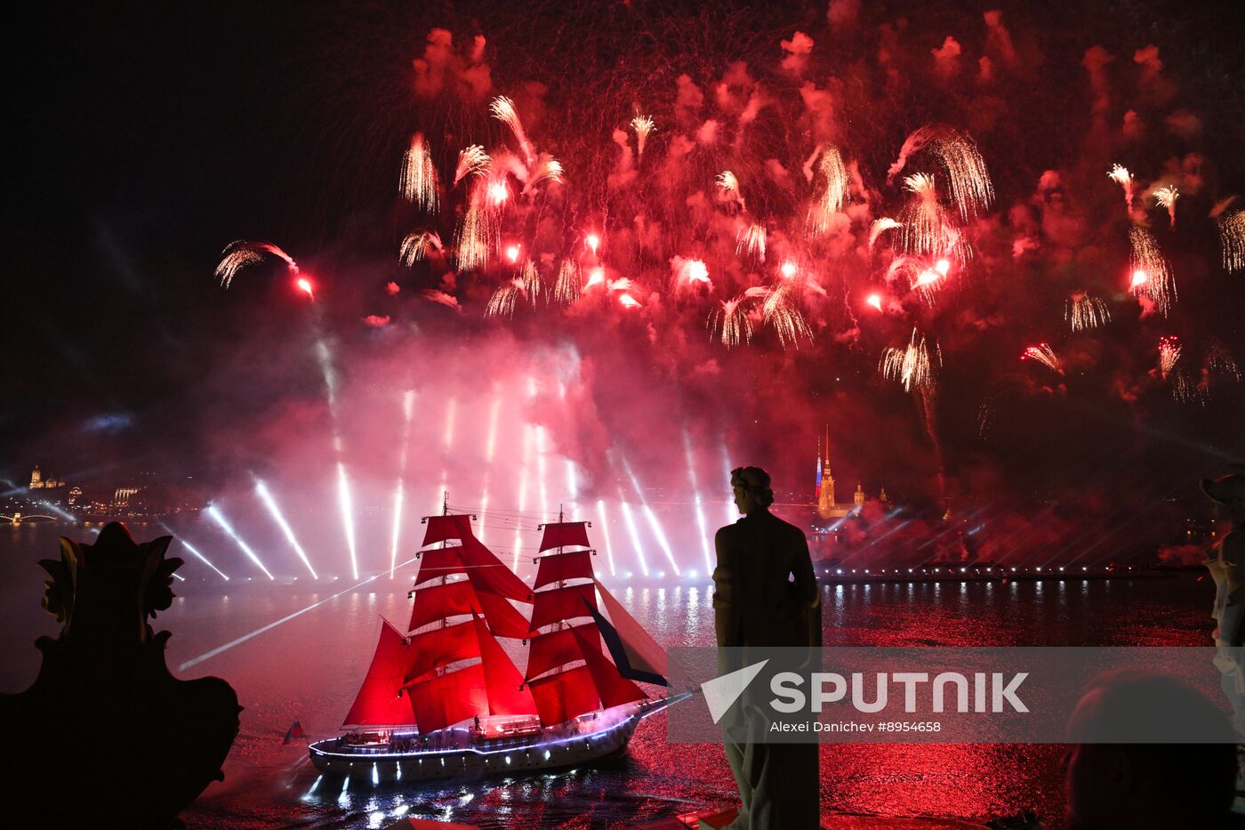 Russia Scarlet Sails Show