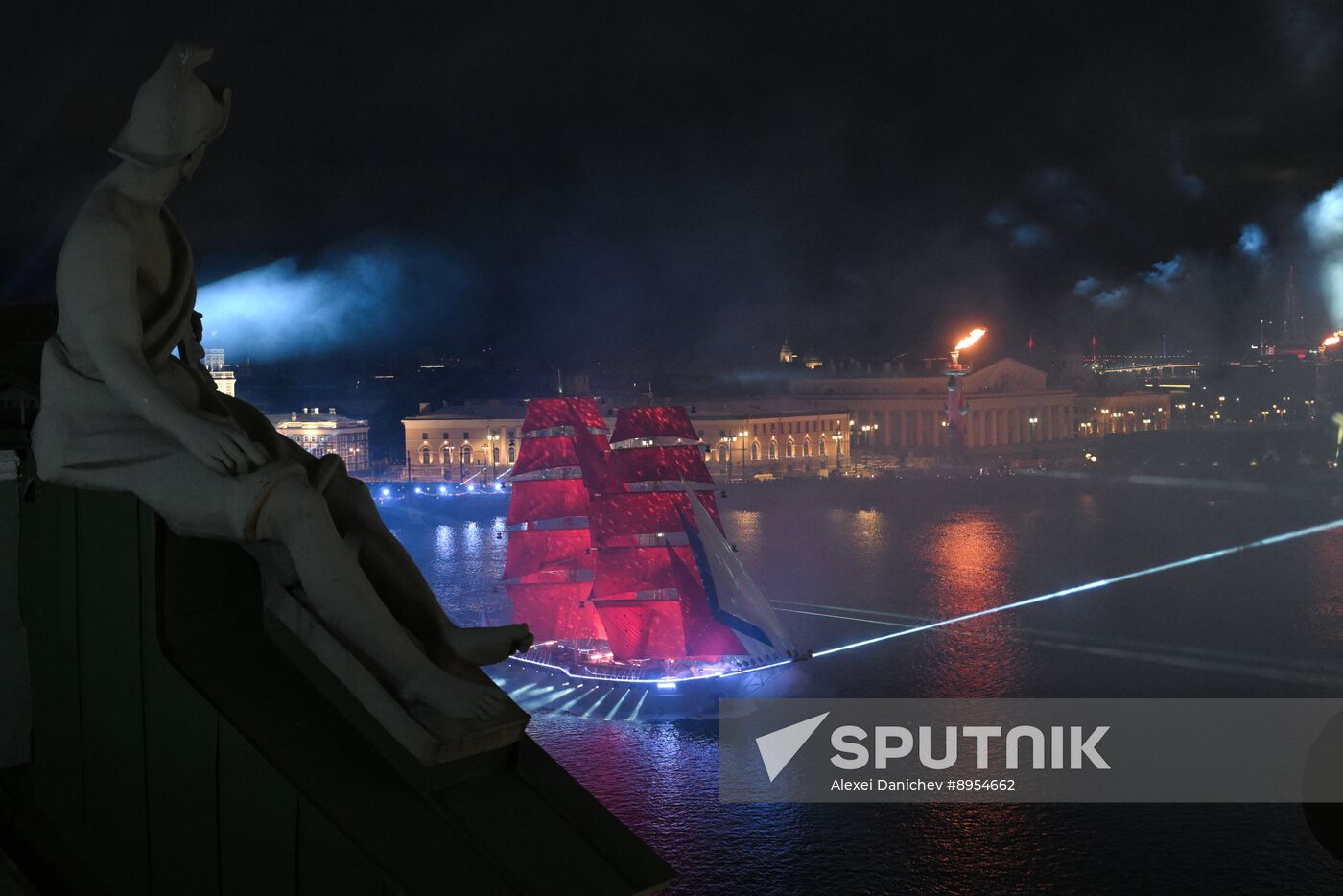 Russia Scarlet Sails Show