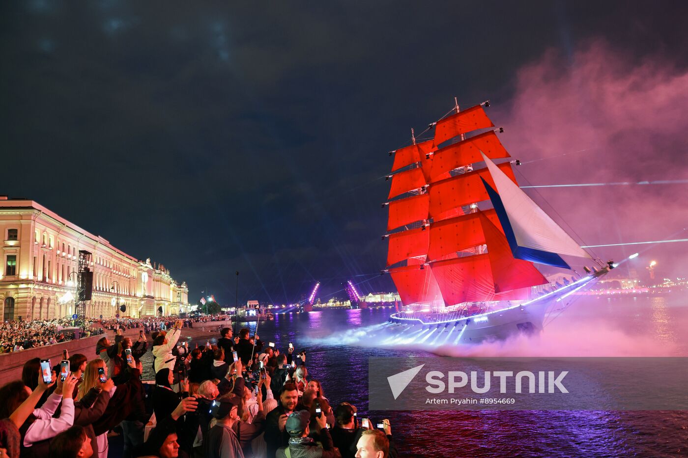 Russia Scarlet Sails Show