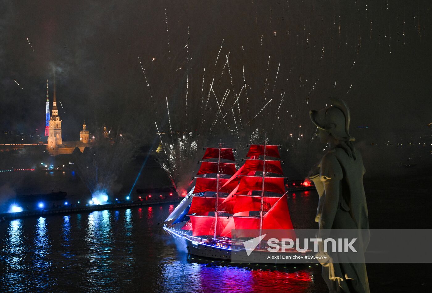 Russia Scarlet Sails Show