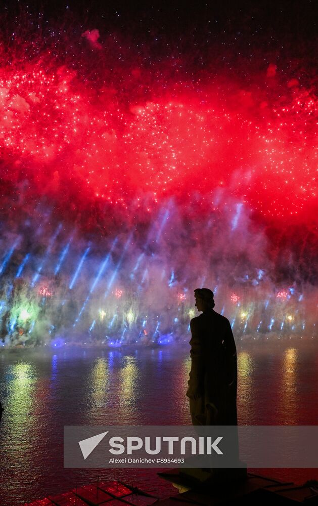 Russia Scarlet Sails Show