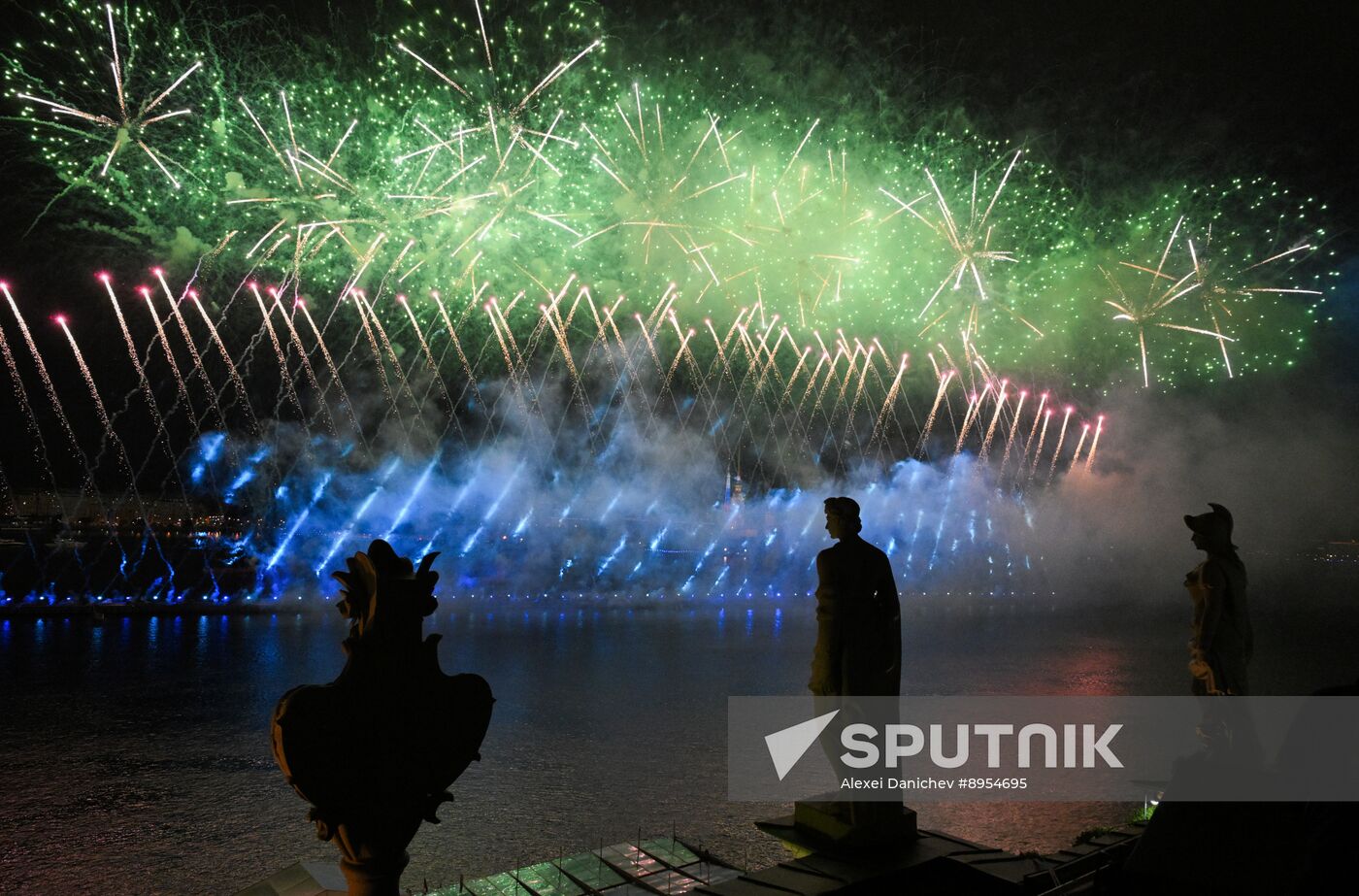 Russia Scarlet Sails Show