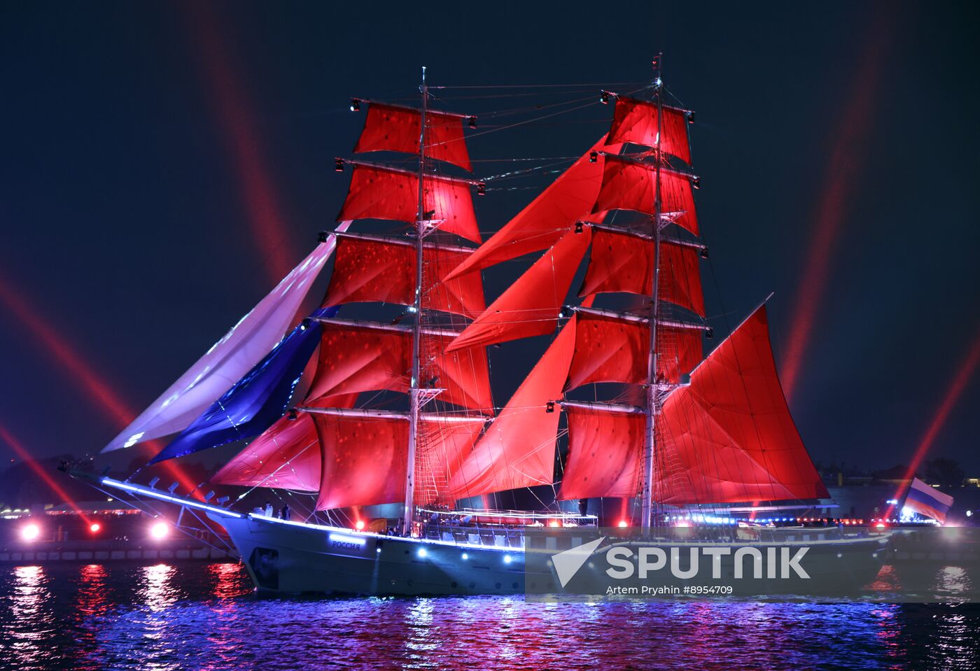Russia Scarlet Sails Show