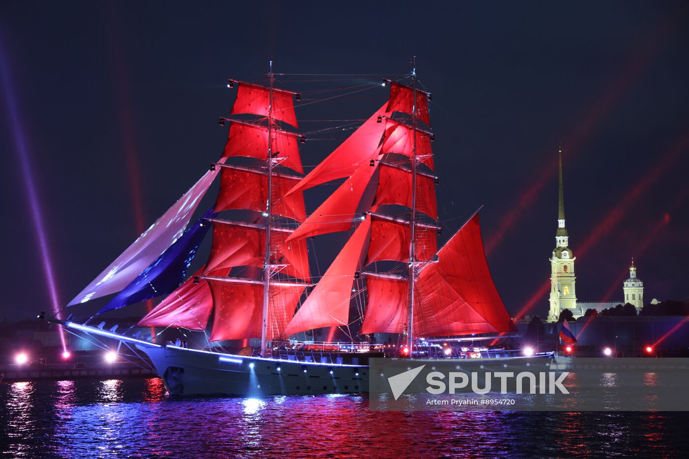 Russia Scarlet Sails Show