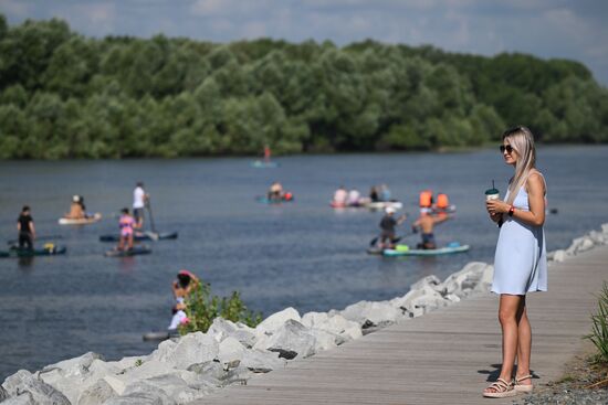Russia SUP Surfing