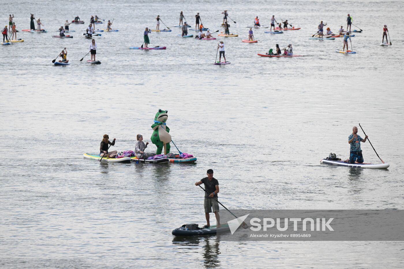 Russia SUP Surfing