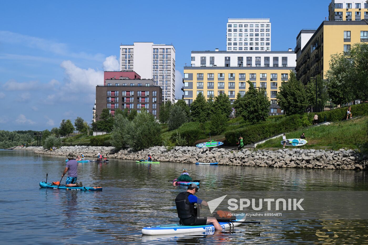 Russia SUP Surfing