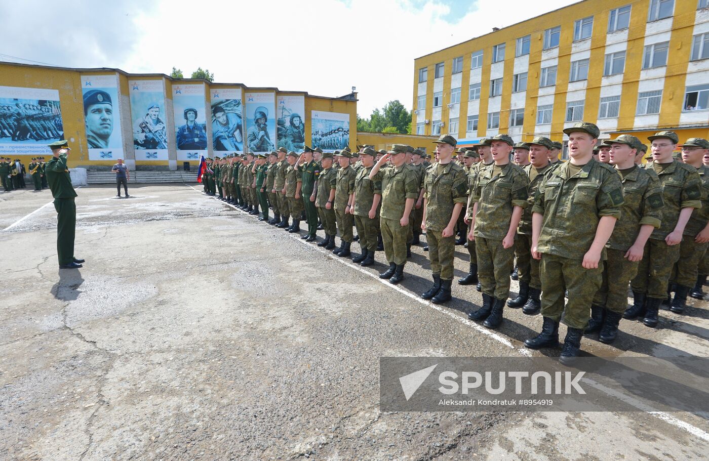 Russia Defence Conscription