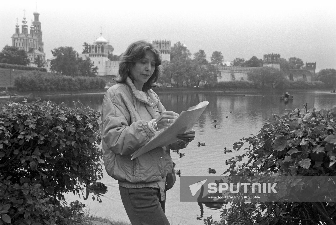 Architect in front of Novodevichy Convent