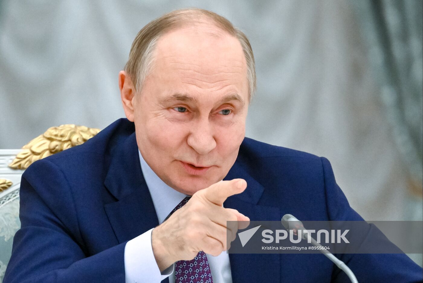 Russia Putin New Regions Socioeconomic Development