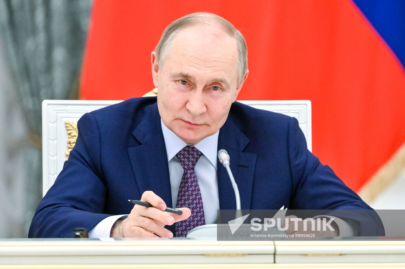 Russia Putin New Regions Socioeconomic Development