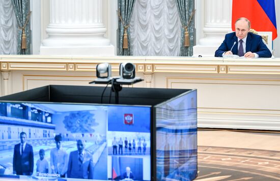 Russia Putin New Regions Socioeconomic Development