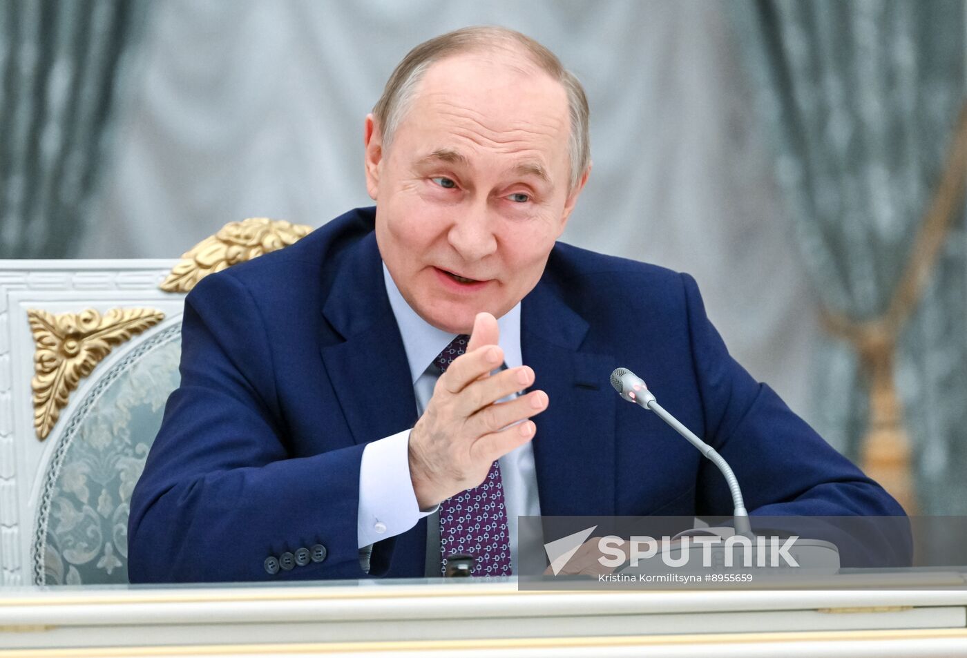 Russia Putin New Regions Socioeconomic Development