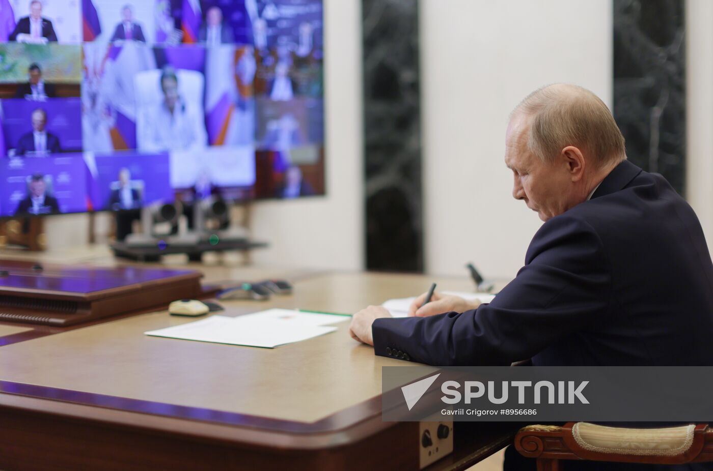 Russia Putin Government