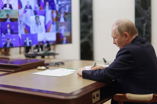 Russia Putin Government