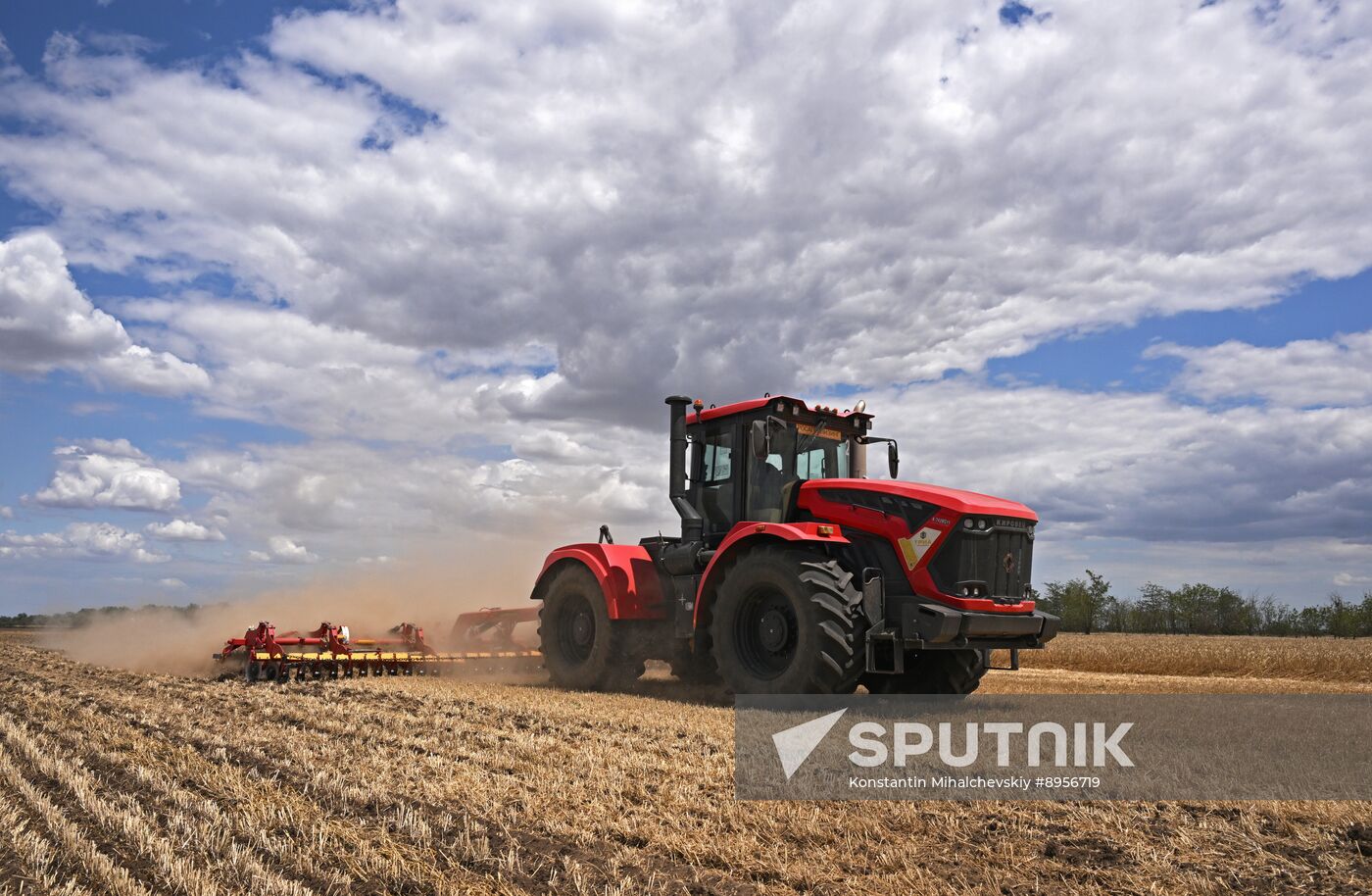 Russia Agriculture Wheat Harvesting