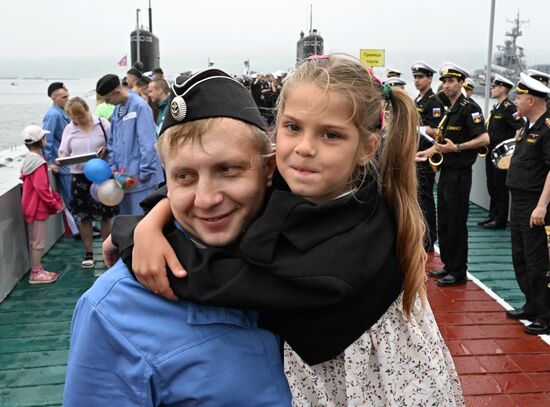 Russia Navy Submarine Returning