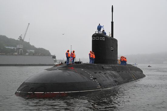 Russia Navy Submarine Returning