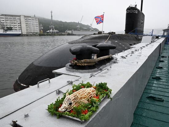 Russia Navy Submarine Returning