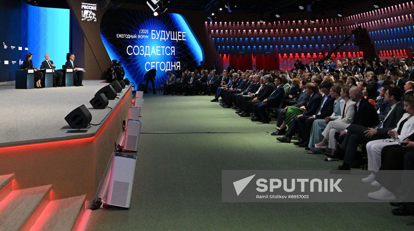 Russia Putin ASI Forum