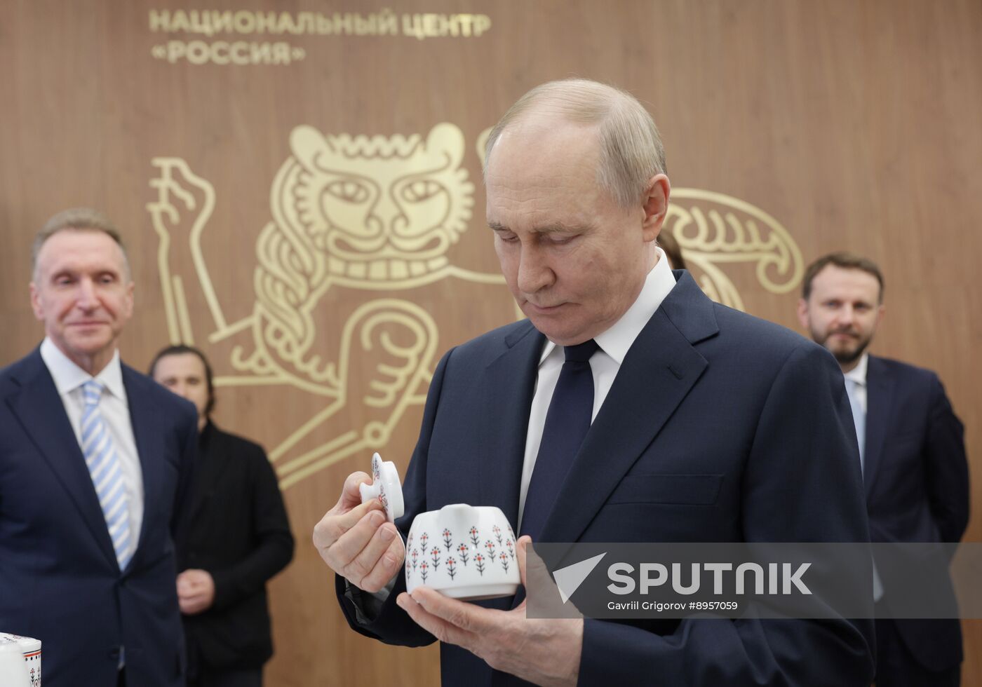 Russia Putin National Brands Exhibition