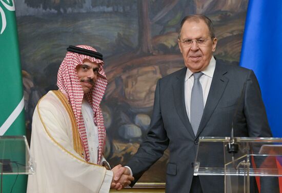 Russia Saudi Arabia