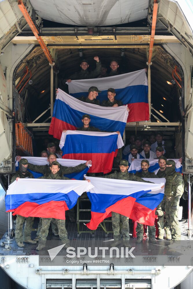 Russia Ukraine Military Operation POWs Exchange