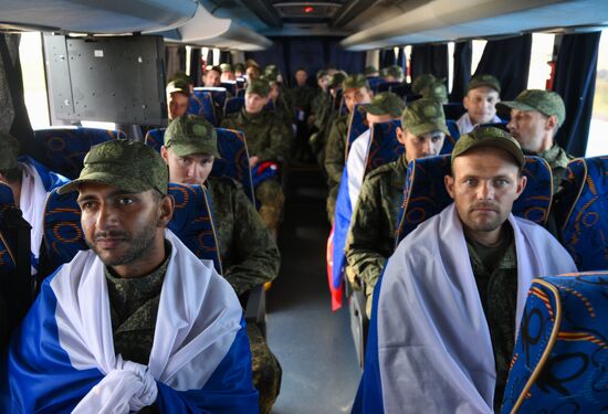 Russia Ukraine Military Operation POWs Exchange