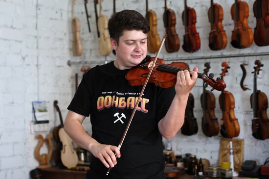 Russia LPR Monastery Violin Workshop
