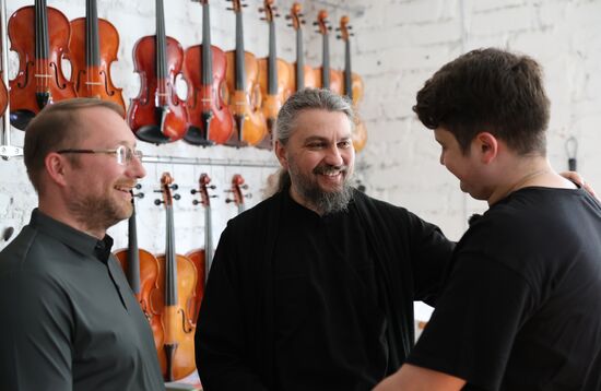 Russia LPR Monastery Violin Workshop