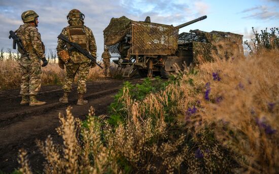 Russia Ukraine Military Operation Artillery Unit