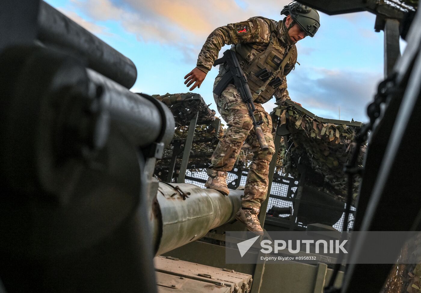 Russia Ukraine Military Operation Artillery Unit