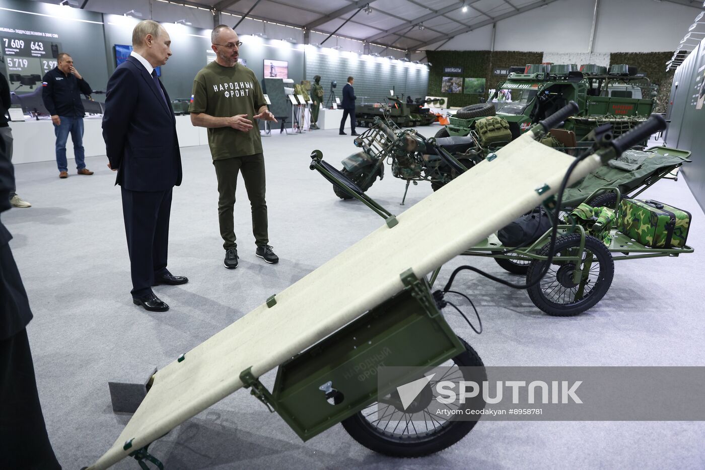 Russia Putin People’s Front Exhibition