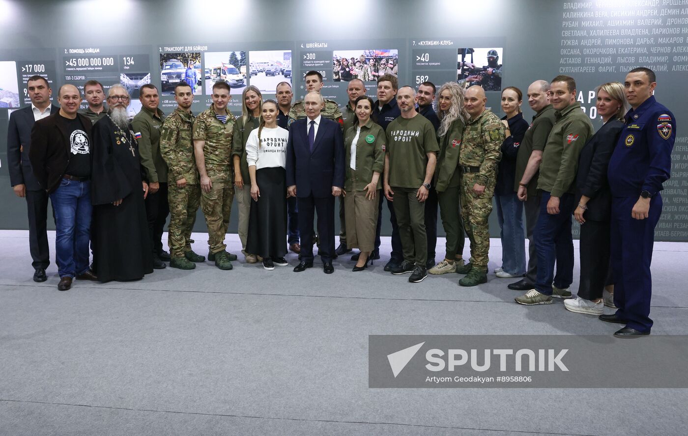 Russia Putin People’s Front Exhibition