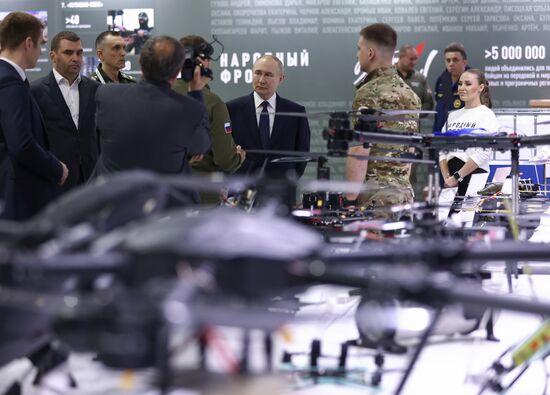 Russia Putin People’s Front Exhibition