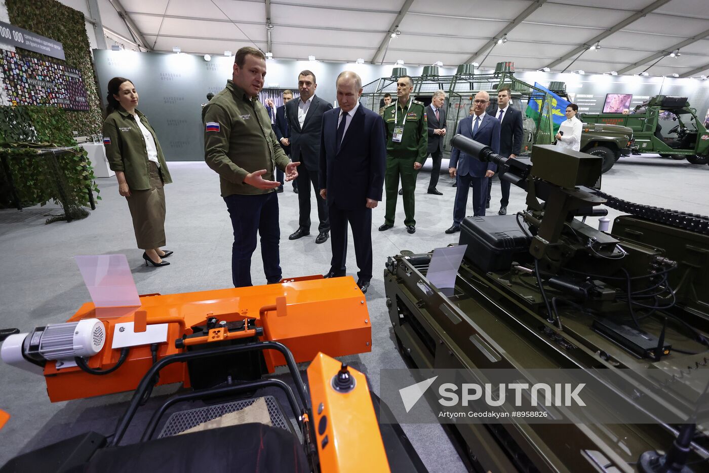Russia Putin People’s Front Exhibition
