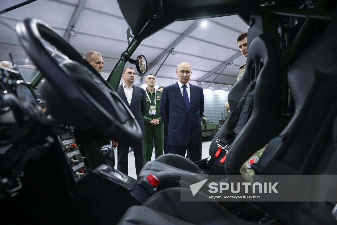 Russia Putin People’s Front Exhibition