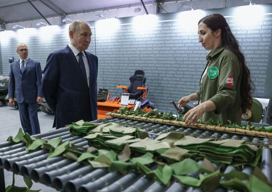Russia Putin People’s Front Exhibition