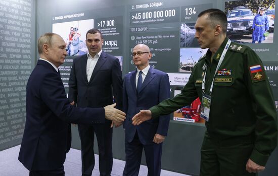 Russia Putin People’s Front Exhibition