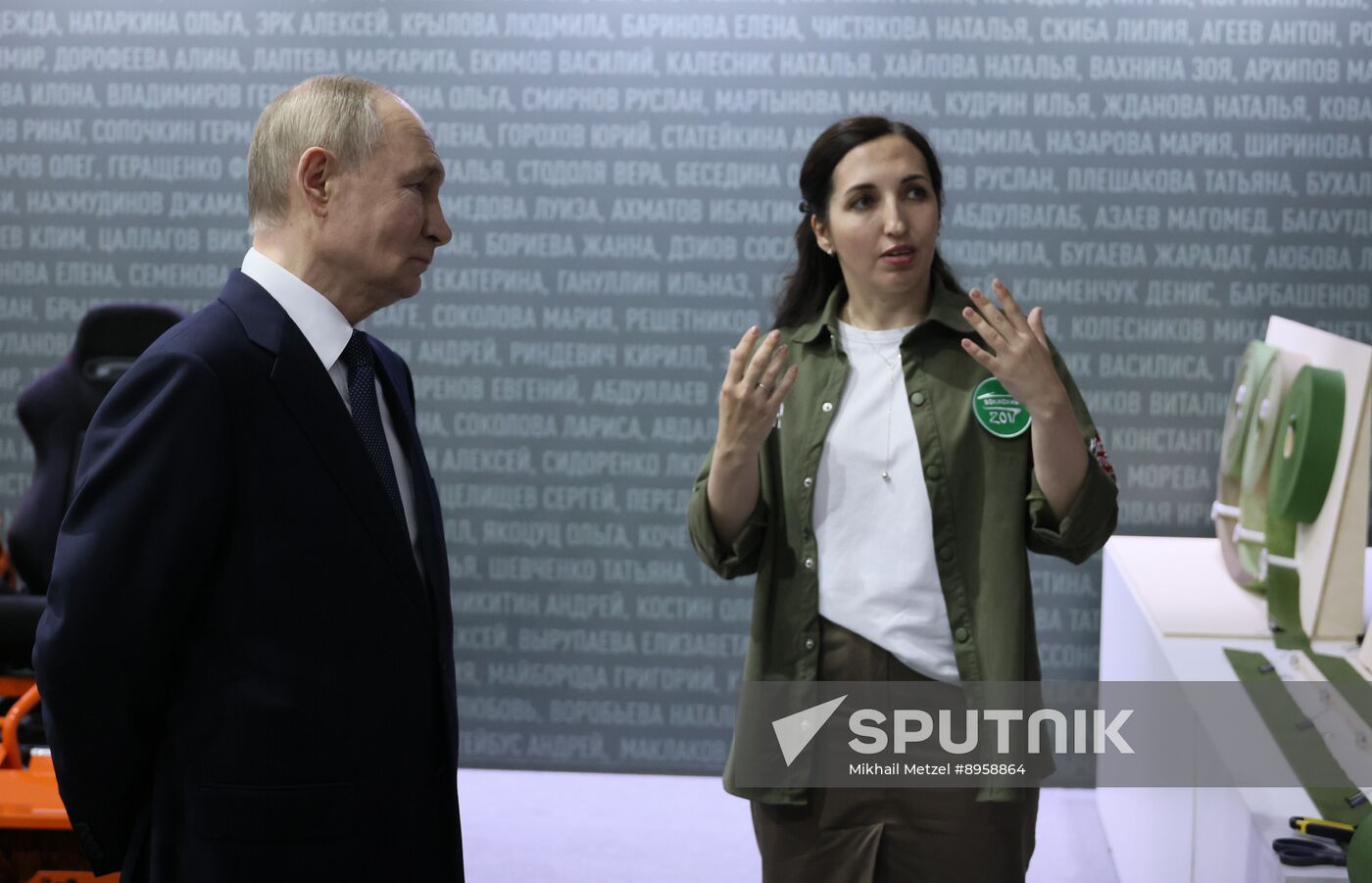 Russia Putin People’s Front Exhibition