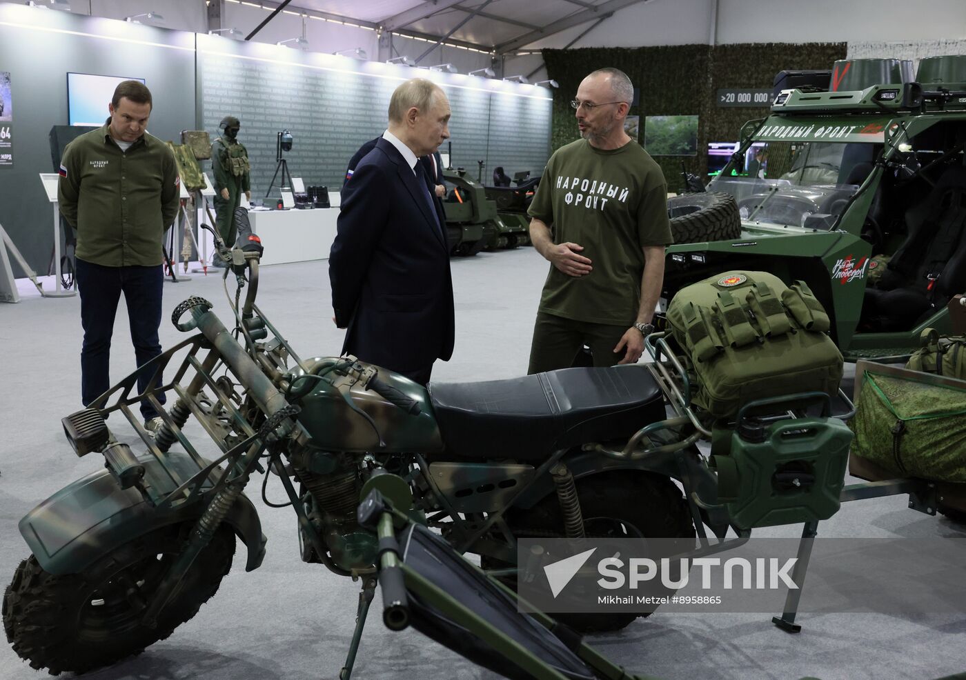 Russia Putin People’s Front Exhibition