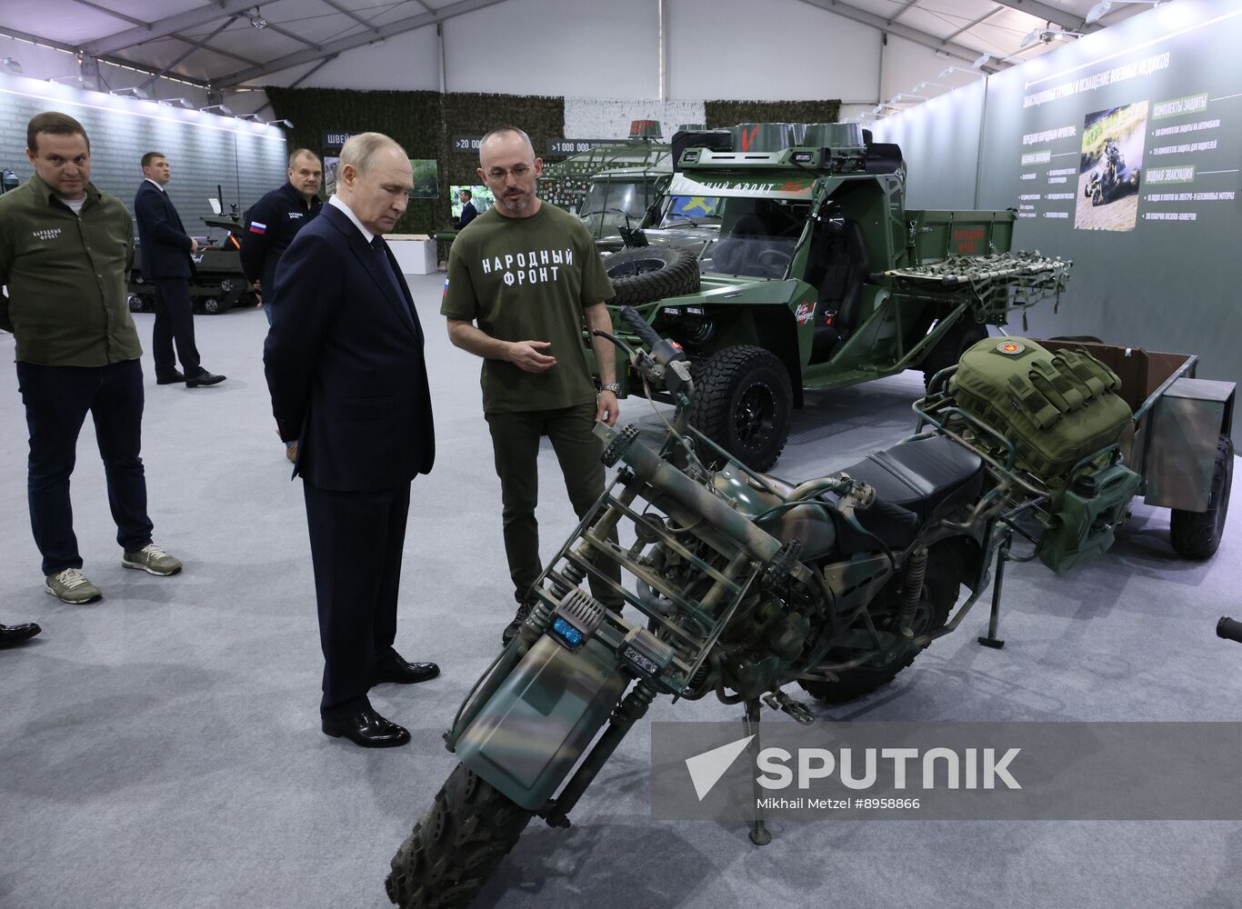 Russia Putin People’s Front Exhibition