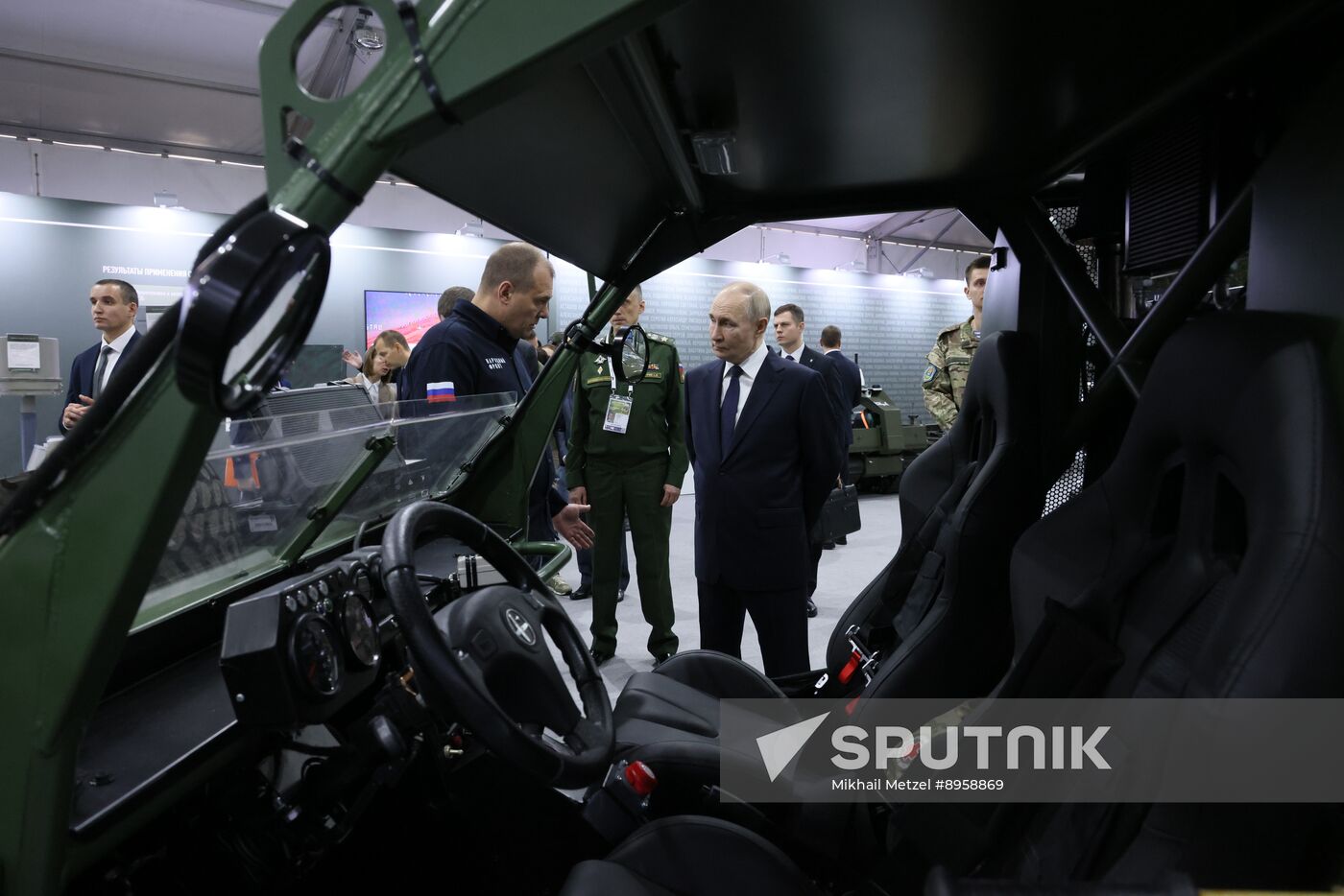 Russia Putin People’s Front Exhibition