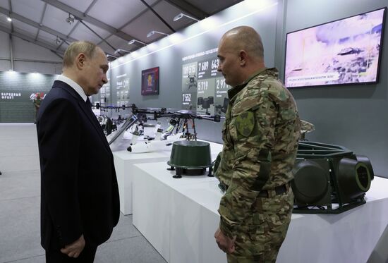 Russia Putin People’s Front Exhibition