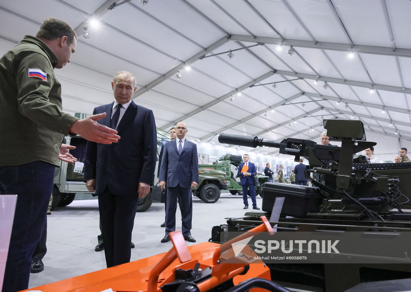 Russia Putin People’s Front Exhibition