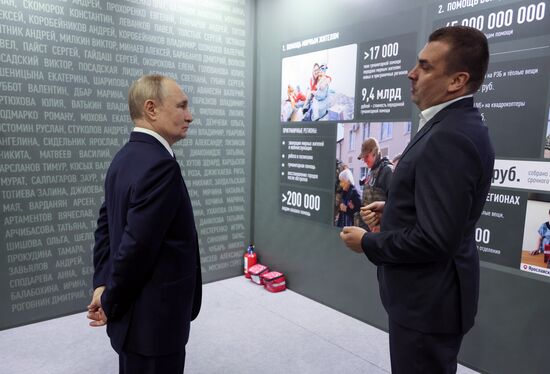 Russia Putin People’s Front Exhibition